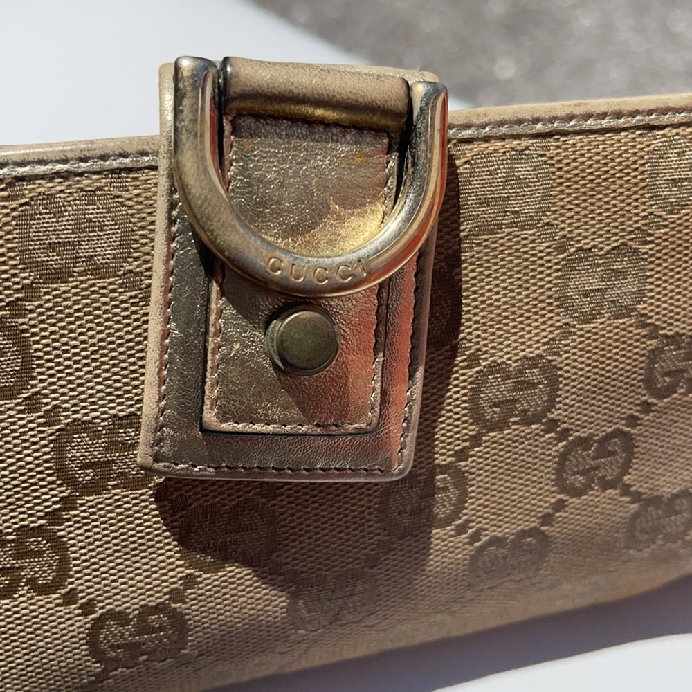 Authentic perfect Gucci wallet
